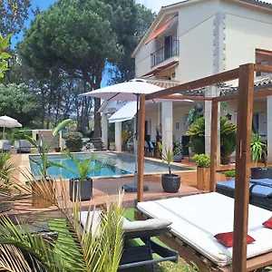 Les Canyes Cottage, Private Piera